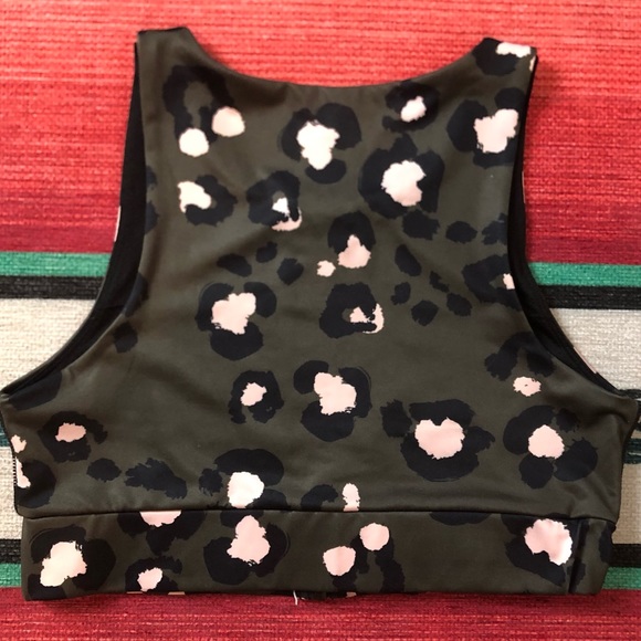 Minkpink Zip Front Active Crop Top M - Picture 3 of 3